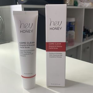 Hey Honey Facial Scrub
